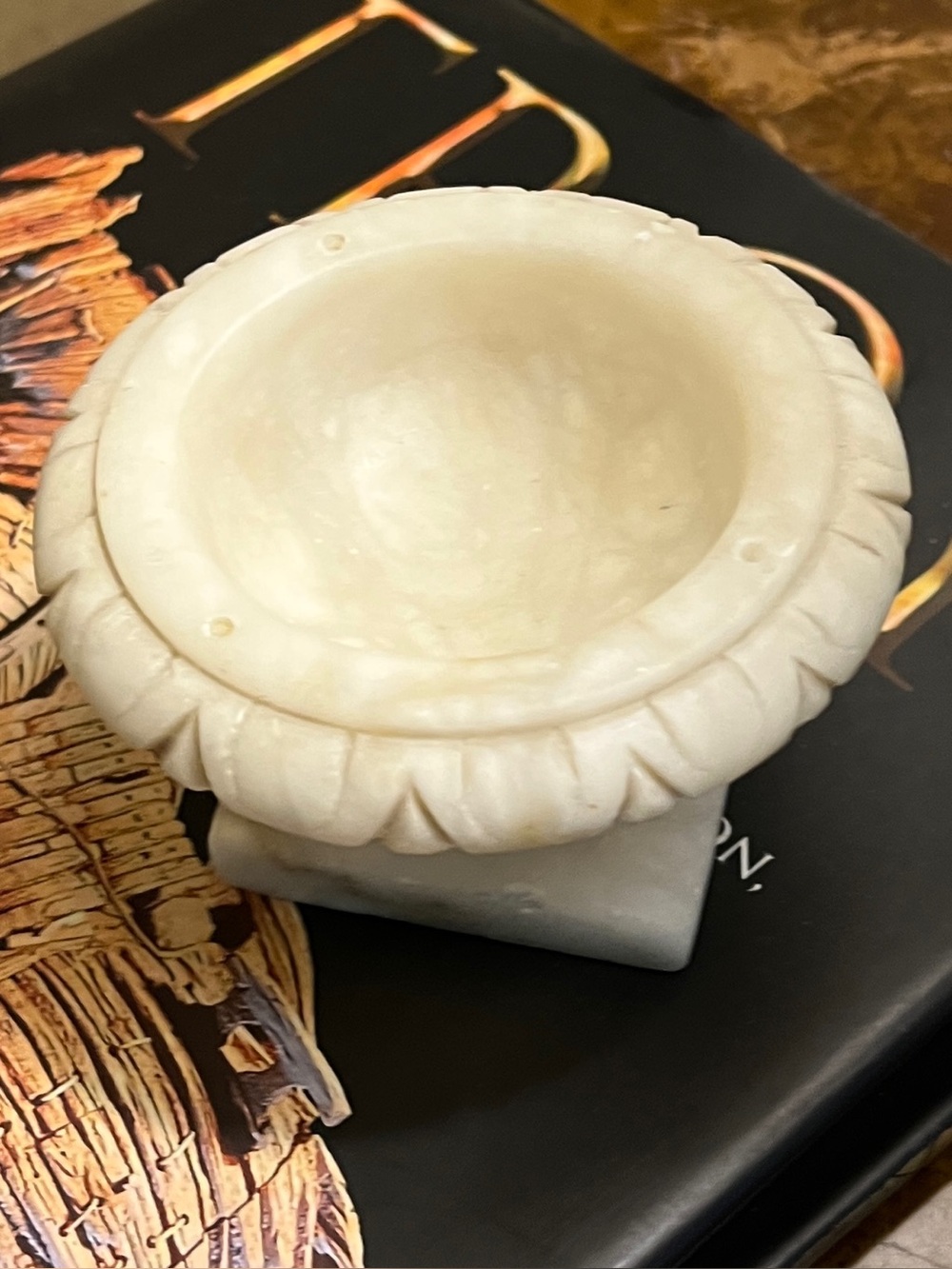 Italian Doll House Bird Bath Alabaster Marble Hand Carved VTG Stone Pedestal